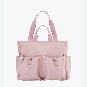 Beis Sport Caryall in pink - discontinued on Beis website